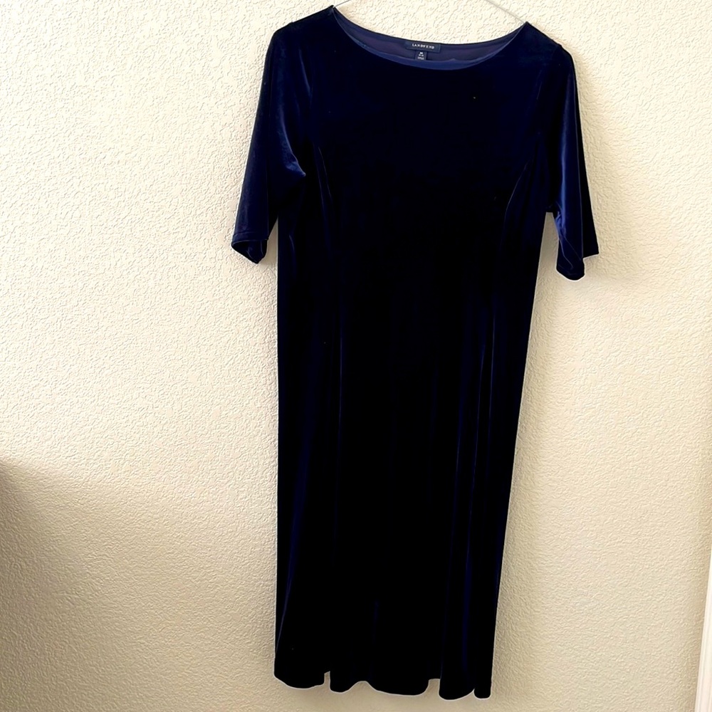 Beautiful valvet dresss